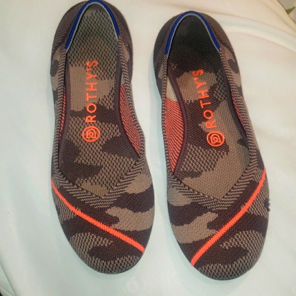Rothy's Taupe Camo Round Flats